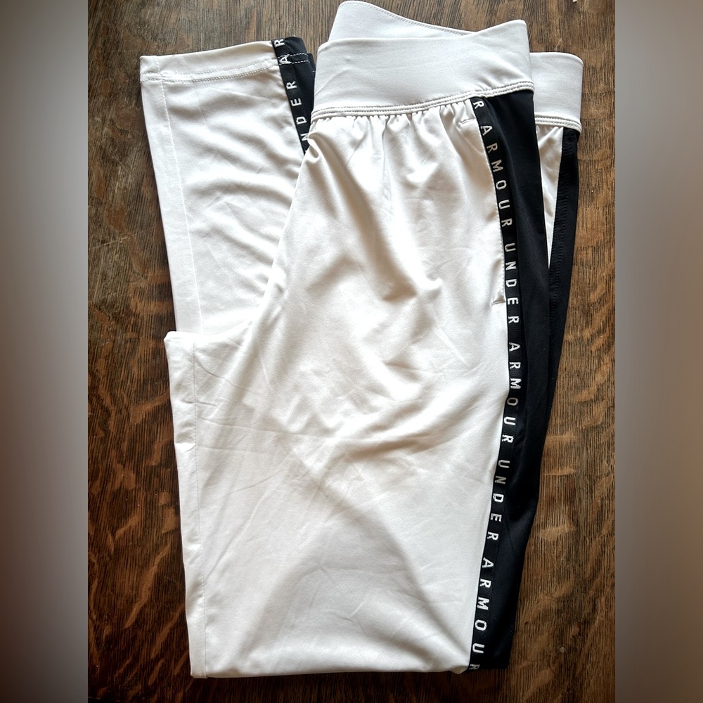 Women’s Under Armour Joggers